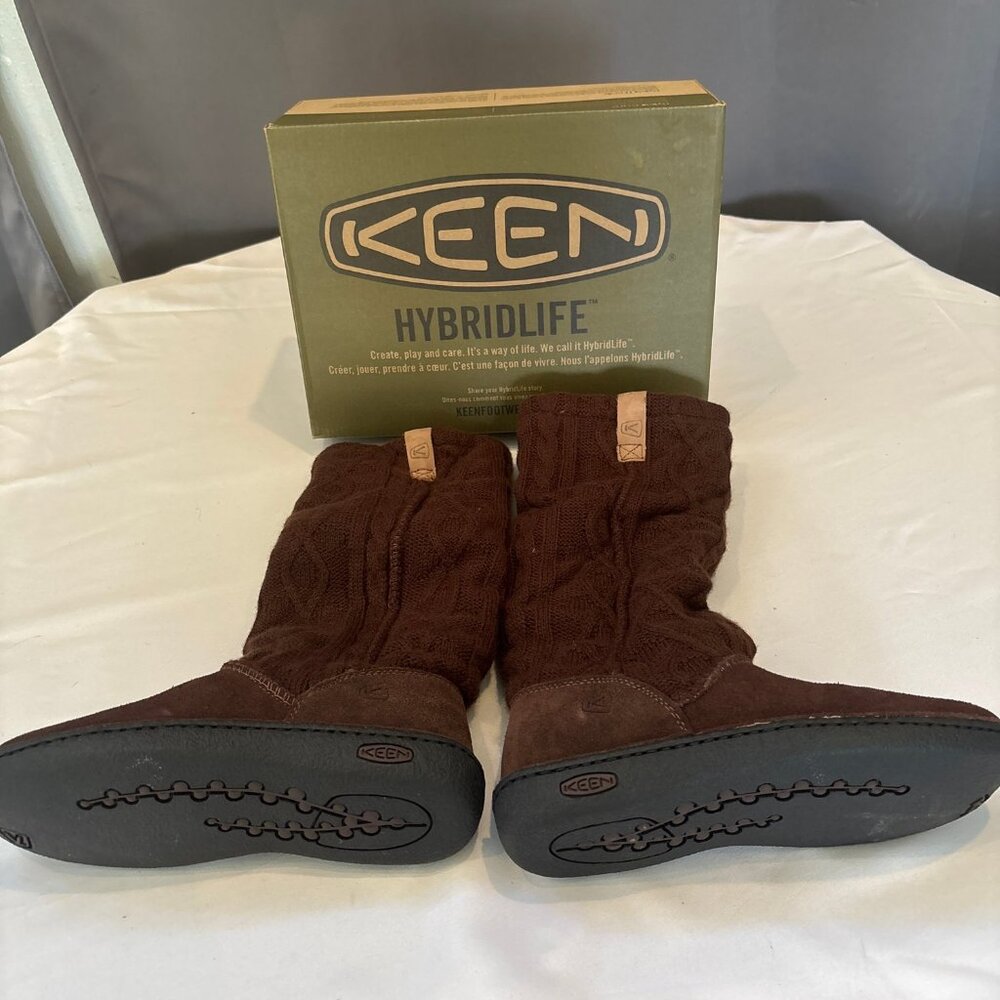 KEEN Brown Knit Suede Winter Boots NWT Women’s Size 7 With Box